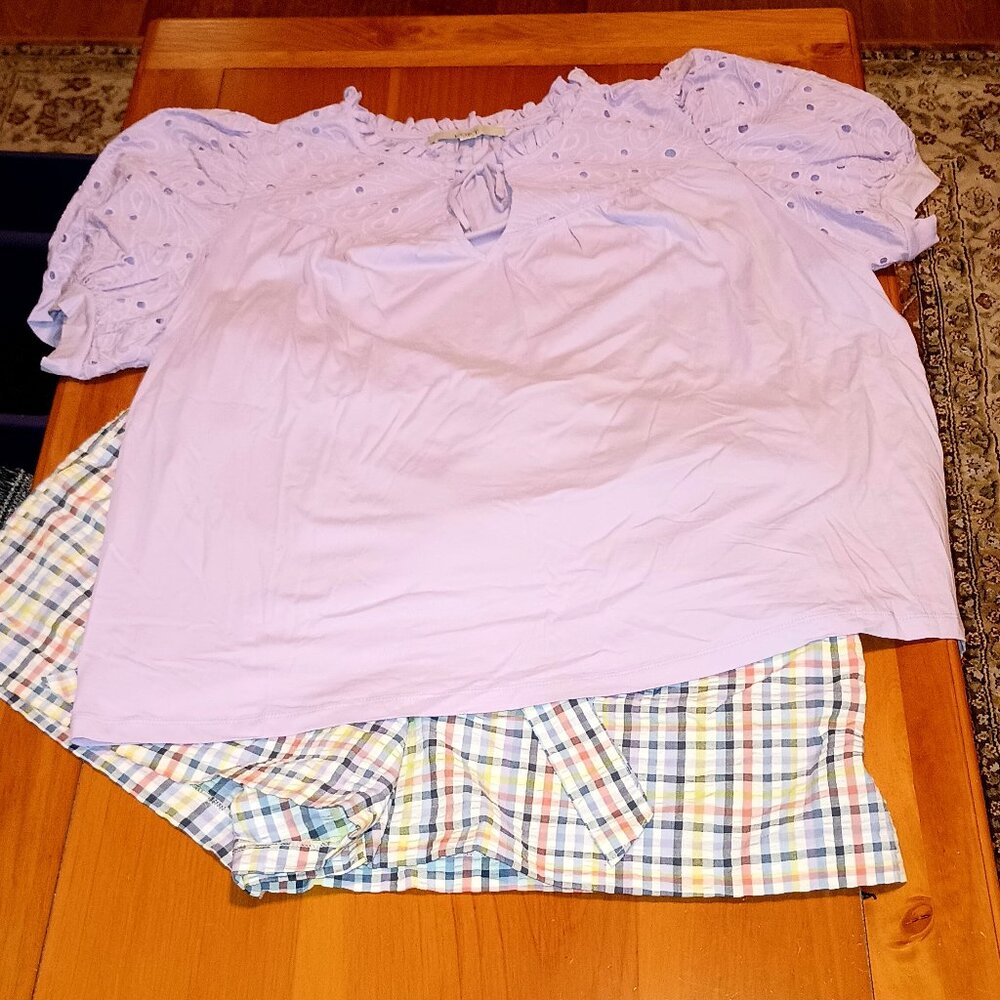 LOFT Lavender Puff Sleeve Short Sleeve Top